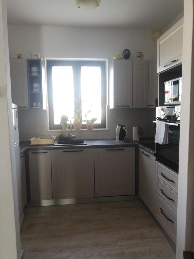 Apartments Mirela โปเรช ภายนอก รูปภาพ