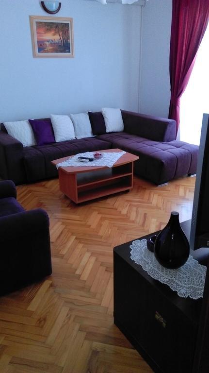 Apartments Mirela โปเรช ภายนอก รูปภาพ